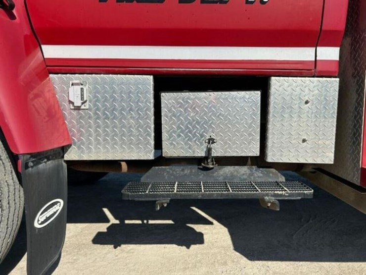 1996-ford-f700-image-77