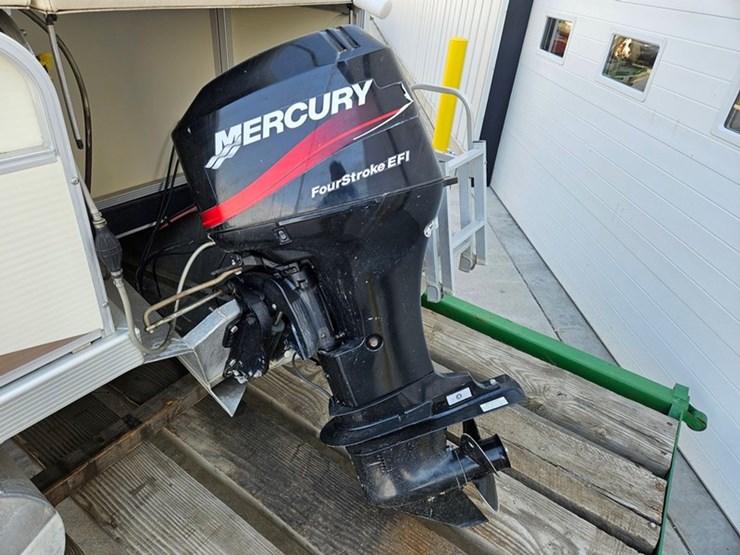 #21-•-bennington-2075rl-20'-pontoon-boat-image-31