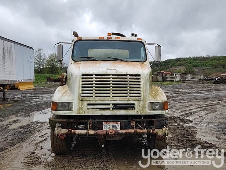 1989-international-7100-image-9