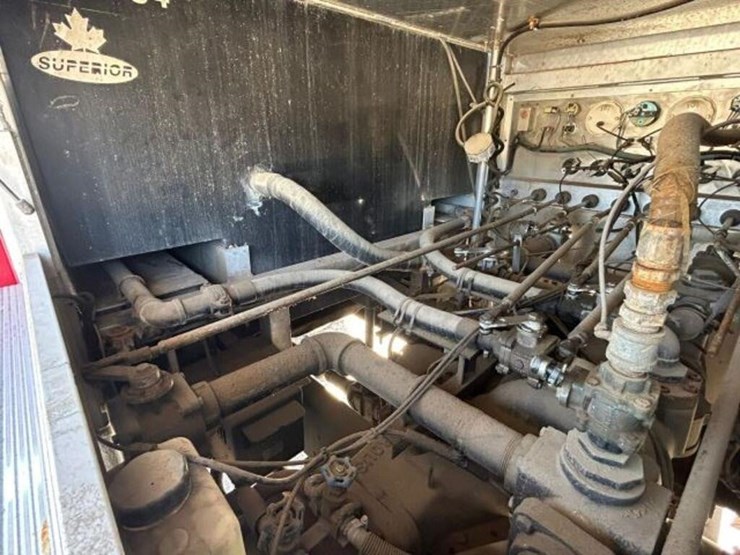 1996-ford-f700-image-61