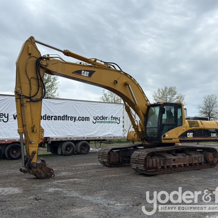 2005 CATERPILLAR 330