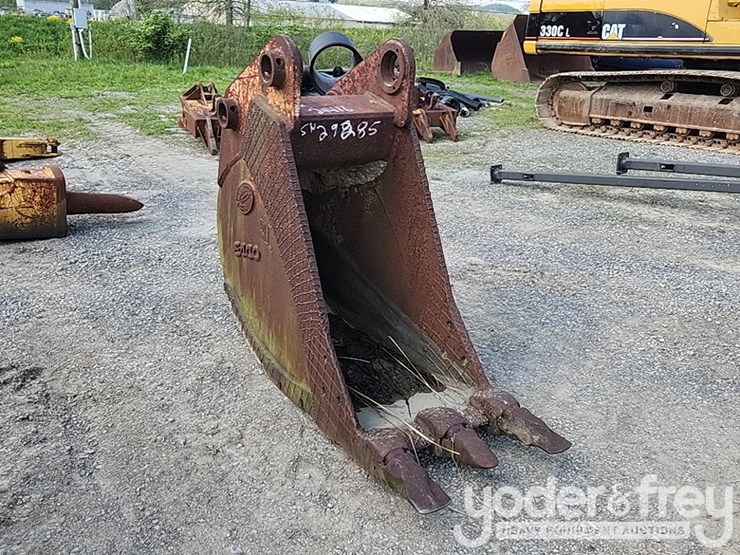 esco-24"-bucket,-3-1/2"-pin-image-2