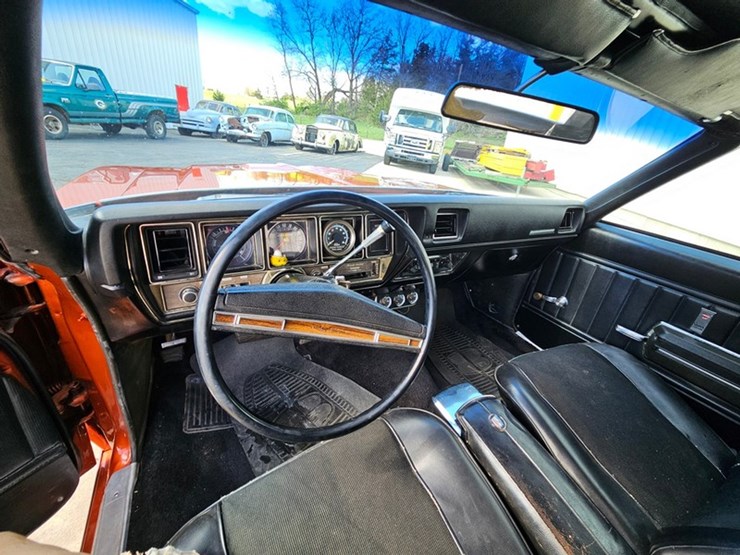 #40-•-1972-buick-skylark-custom-convertible-image-20