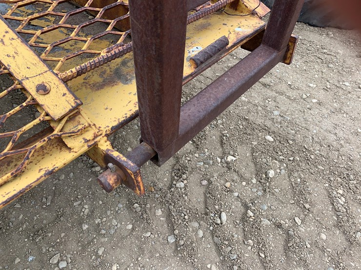 skid-steer-trailer-image-21