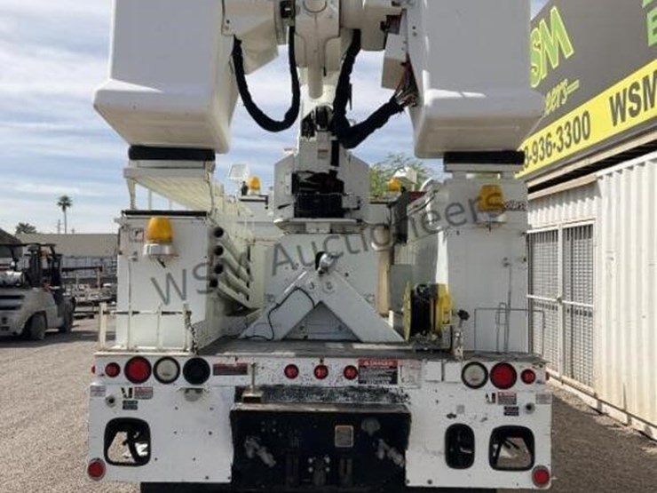 2008-international-7400-image-6