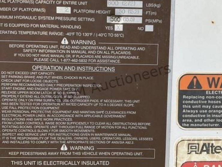 2008-international-7400-image-16