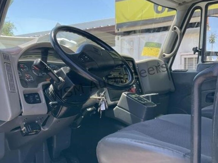 2009-international-workstar-7600-image-31