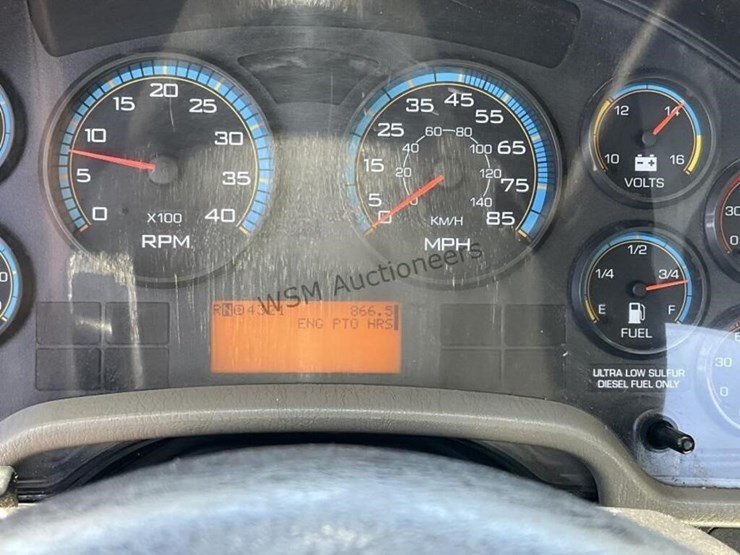 2009-international-workstar-7600-image-26