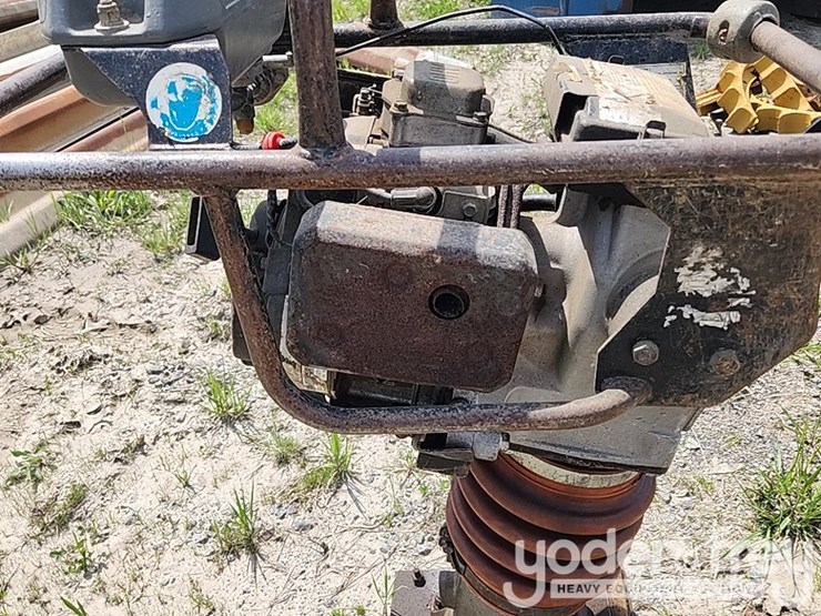 mikasa-mt-74f-jumping-jacktamper-image-8