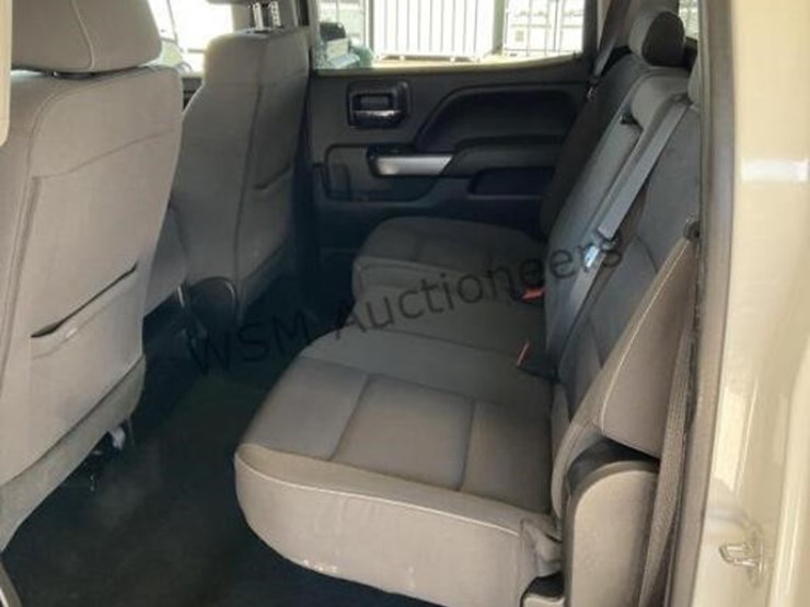 2018-chevrolet-silverado-1500-image-22