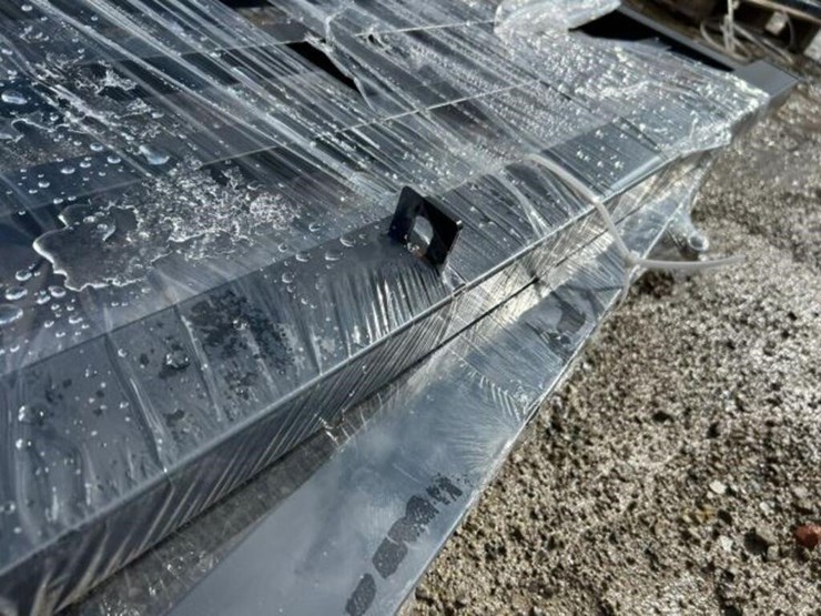 unused-(1)-set-of-greatbear-20-ft-dual-swing-image-8