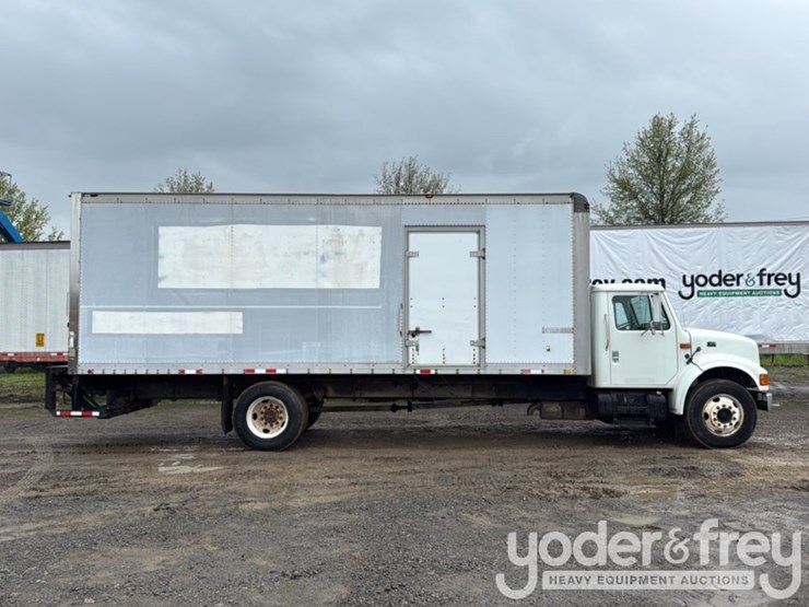 international-4700-image-5