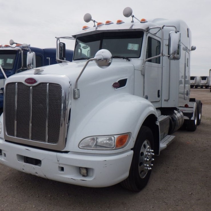 2014 PETERBILT 386
