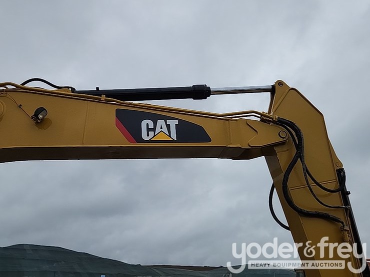 2011-caterpillar-328d-image-15