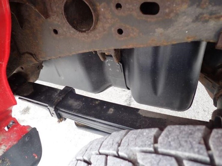 2022-chevrolet-2500hd-image-66