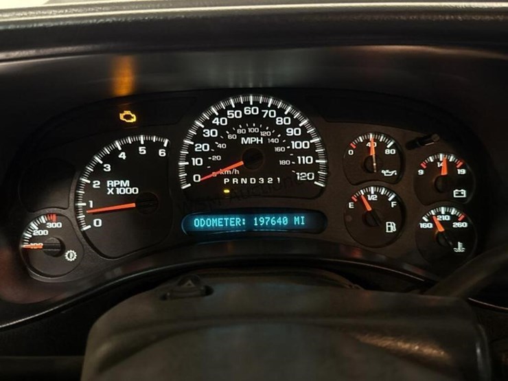 2006-chevrolet-silverado-3500-image-18