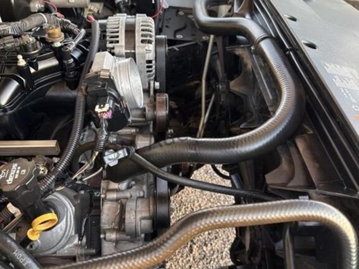 2013-chevrolet-silverado-1500-image-16