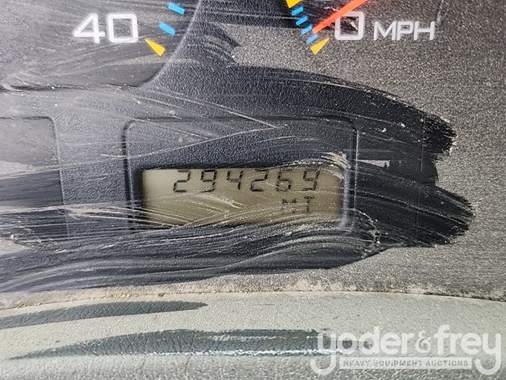 2005-international-durastar-4300-image-30