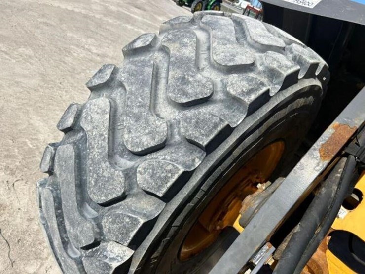 2019-volvo-l60h-image-61