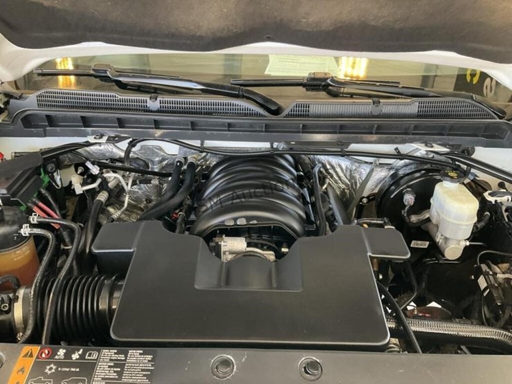 2018-chevrolet-silverado-1500-image-10