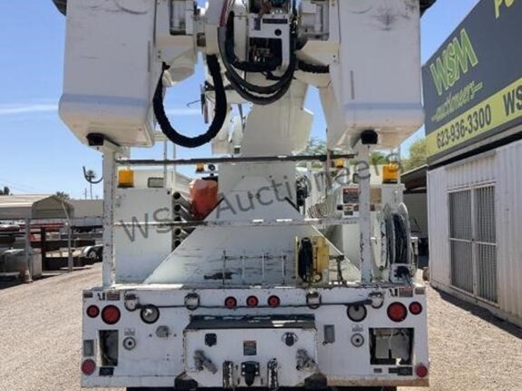 2009-international-workstar-7600-image-6