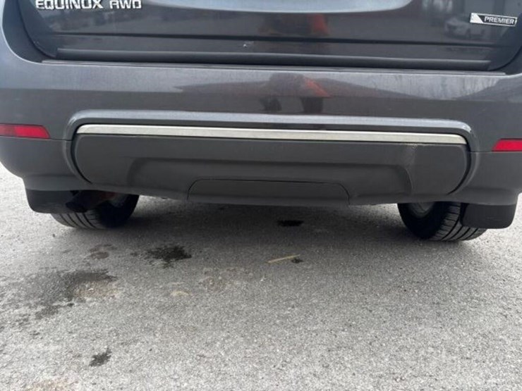 2017-chevrolet-equinox-image-82