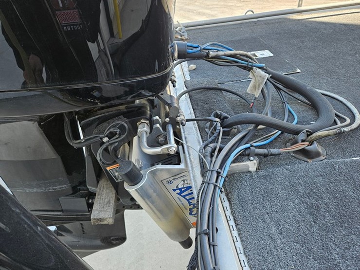 #22-•-clark-19'-flat-bottom-fishing-boat-image-20