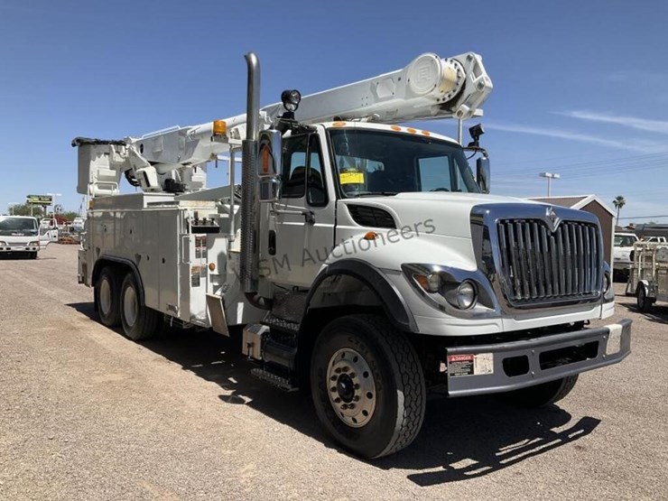 2009-international-workstar-7600-image-4