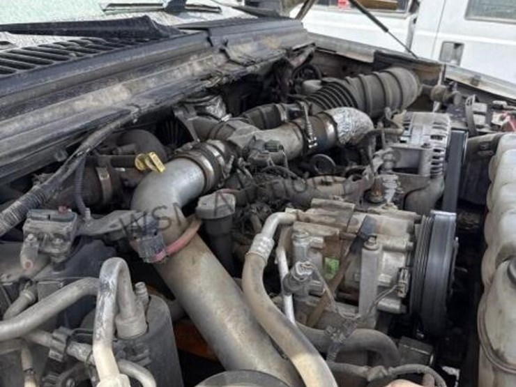 2002-ford-f550-image-13