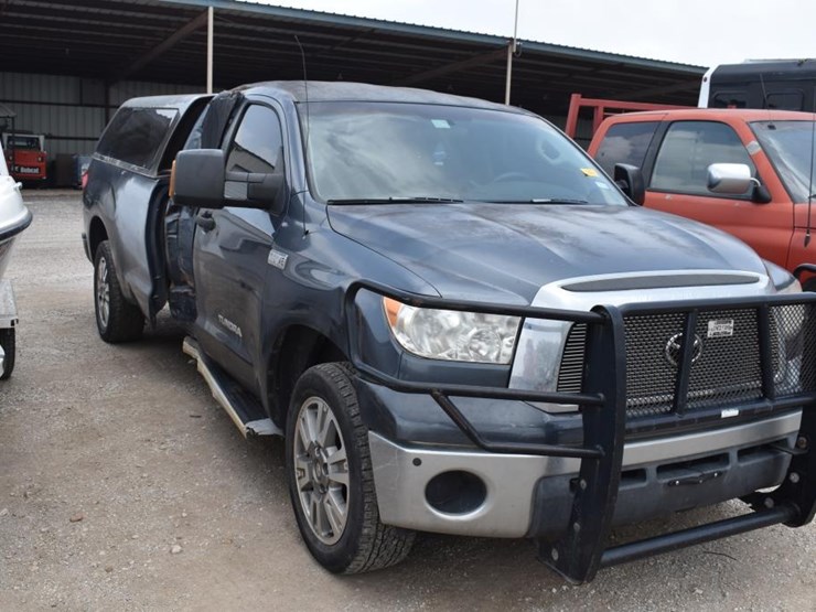 2007-toyota-tundra-image-2