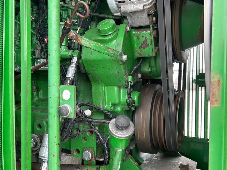 1989-john-deere-8560-image-10
