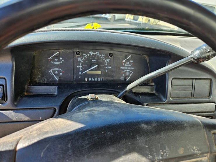 1996-ford-f150-image-27