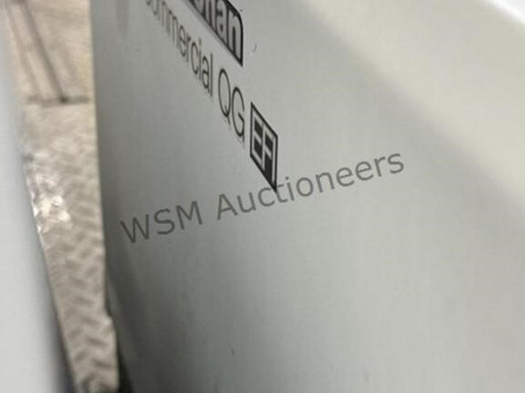 2012-chevrolet-silverado-3500-image-17