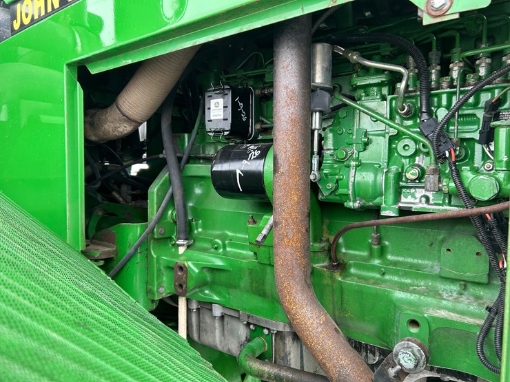 1989-john-deere-8560-image-11