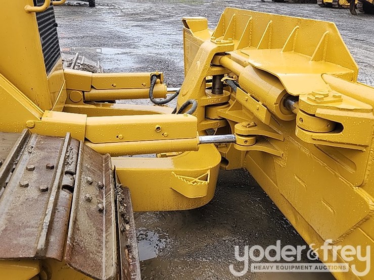 2004-caterpillar-d6n-lgp-image-14