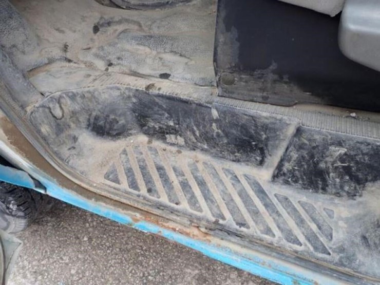 2009-ford-e450-image-18