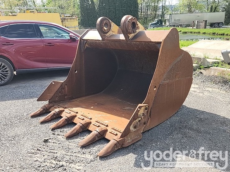 74"-bucket-to-suit-cat-349,-528-2166,-4"-pin-image-1