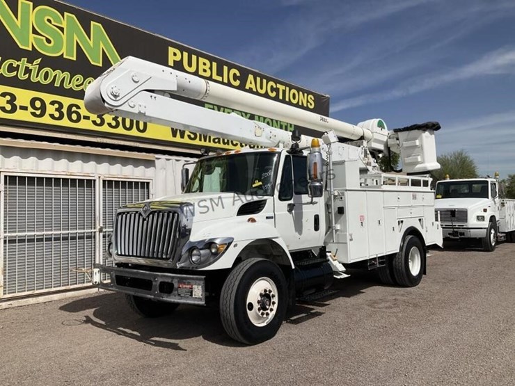 2008-international-7400-image-2