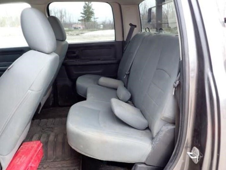 2014-ram-2500-hd-image-29