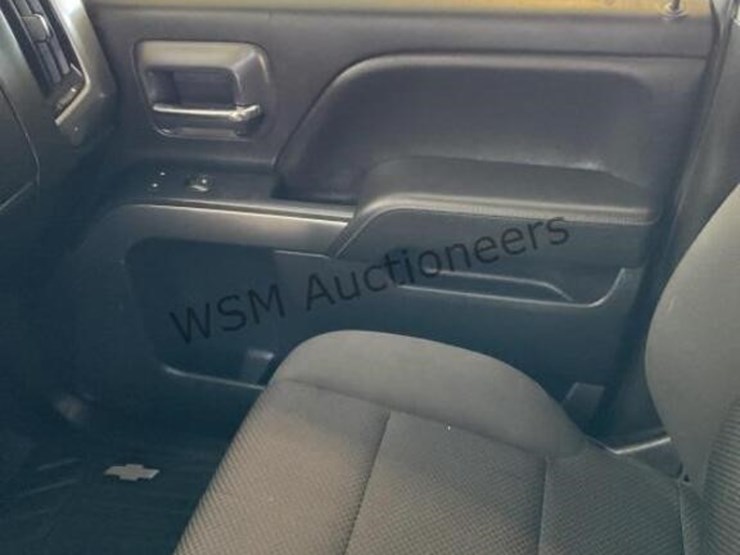 2018-chevrolet-silverado-1500-image-19