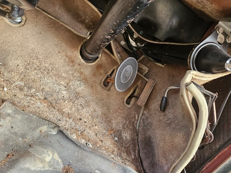 #35-•-rolls-royce-silver-cloud-sedan-image-25