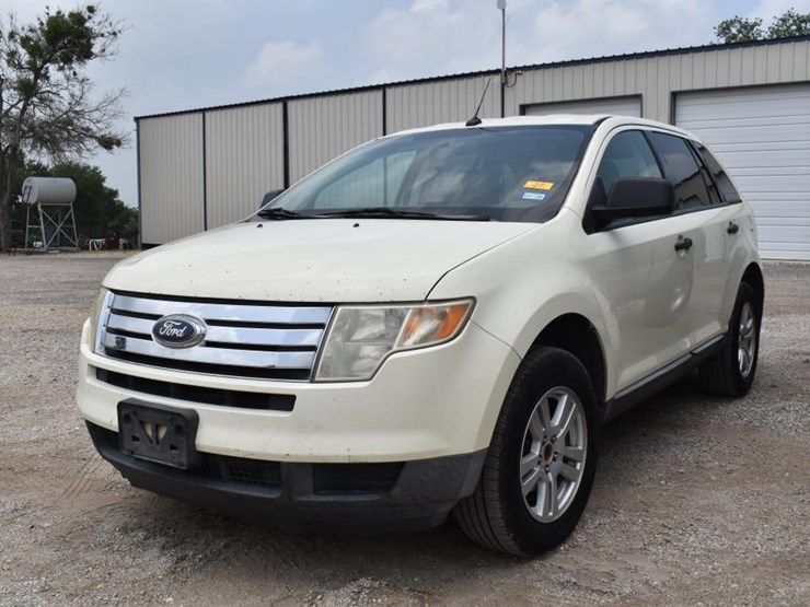 2008-ford-edge-image-1