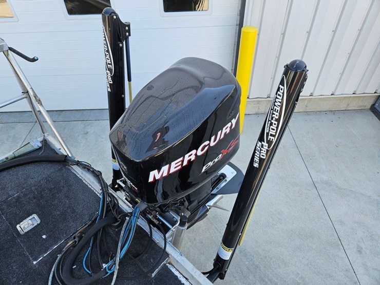 #22-•-clark-19'-flat-bottom-fishing-boat-image-48