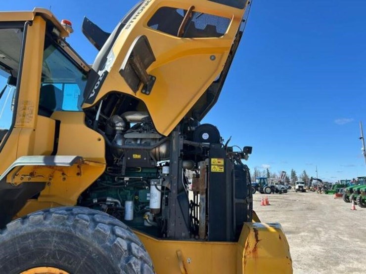 2019-volvo-l60h-image-22