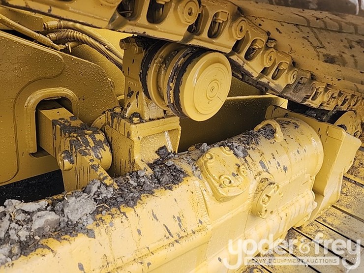 2004-caterpillar-d6n-lgp-image-9
