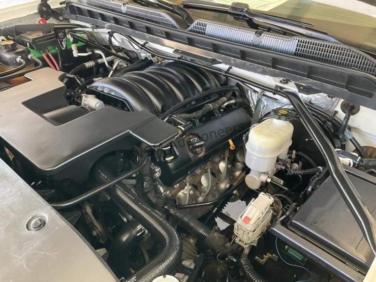 2018-chevrolet-silverado-1500-image-11