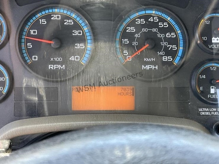 2009-international-workstar-7600-image-25