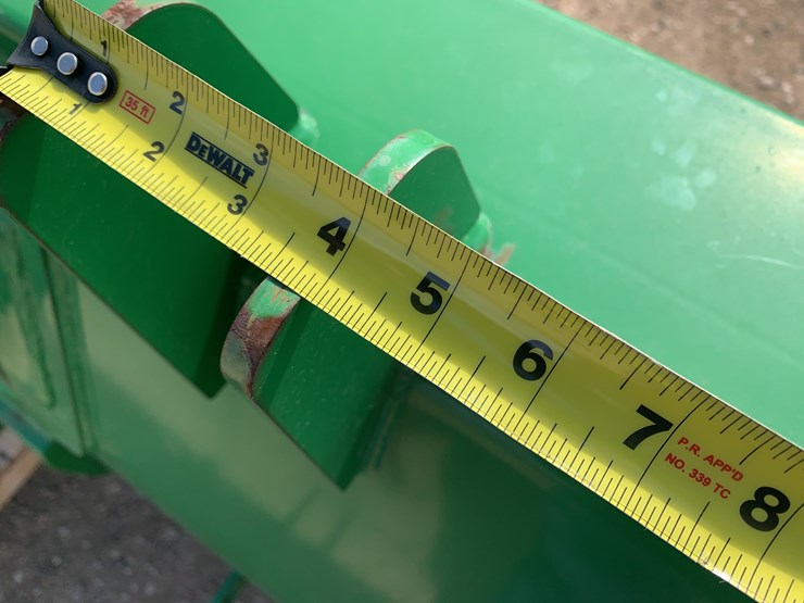 john-deere-7-ft.-bucket-image-12
