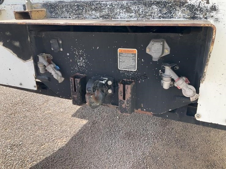 2008-international-7400-image-10