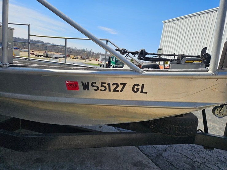 #22-•-clark-19'-flat-bottom-fishing-boat-image-60